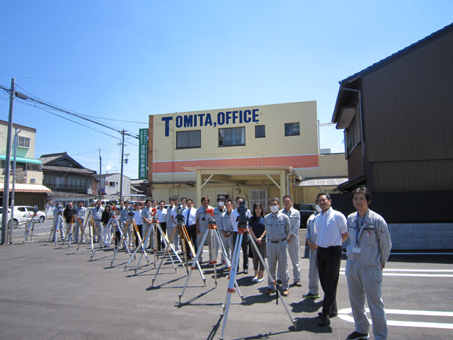 富田総合事務所 行政書士/四日市 求人