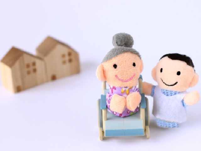 みえのはな 四日市 ホリシン株式会社 介護 求人