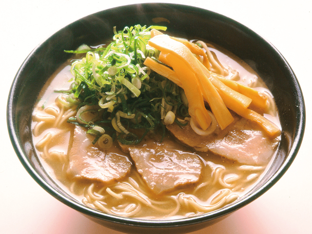 うま屋ラーメン 鈴鹿中央通り店 求人